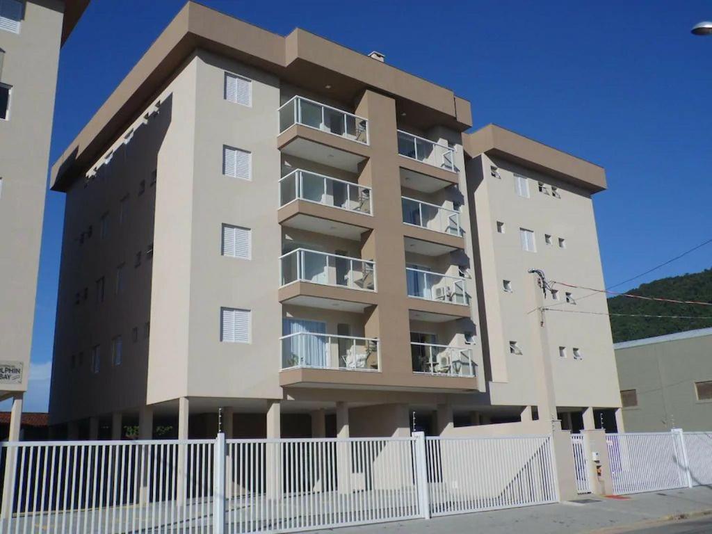 Apartamento Em *